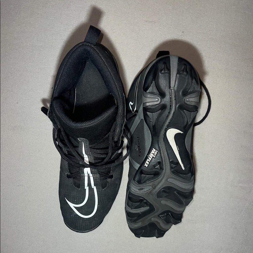 Nike Alpha football cleats Size 10